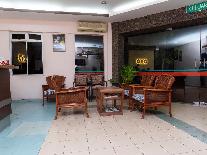 OYO 44036 Hotel De Perdana Hill Batu Pahat Bagian luar foto
